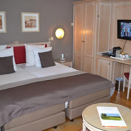 Hotel La Des Fleurs