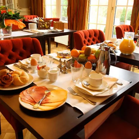 La Des Fleurs Hotel 4*