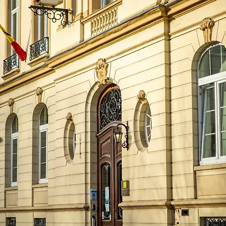 Szálloda La Des Fleurs 4*