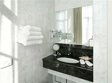 La Des Fleurs 4* Spa