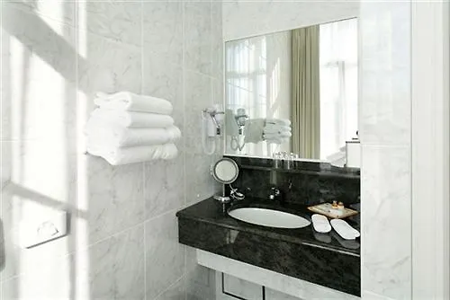 La Des Fleurs 4* Spa