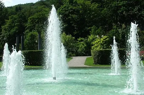 La Des Fleurs Hotel 4*